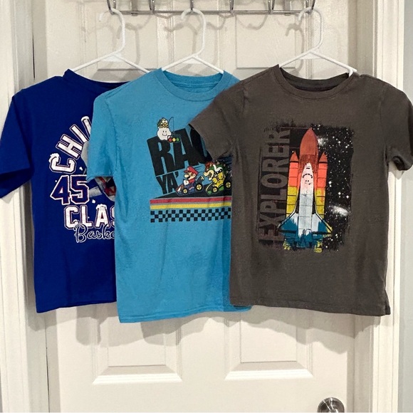 Kids Boys Graphic T-Shirts Short Sleeve Crew Neck Bundle Sz 8/10 Blue Gray - Picture 1 of 16